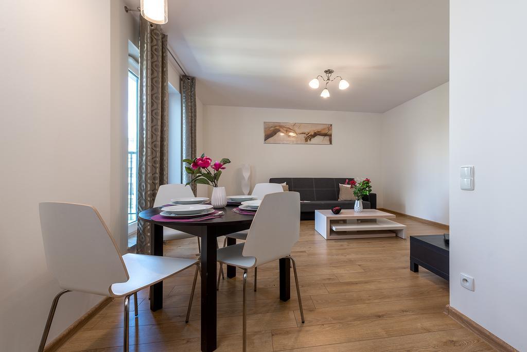 P&O Apartments Wola Tarasy Варшава Экстерьер фото