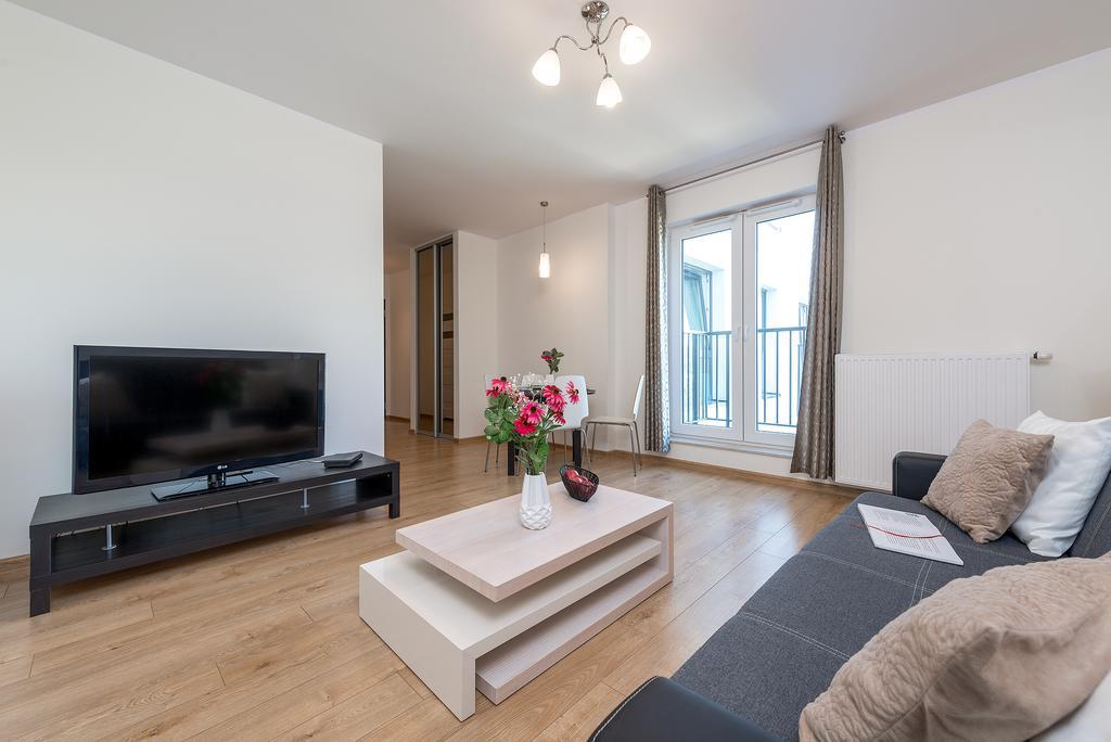 P&O Apartments Wola Tarasy Варшава Экстерьер фото